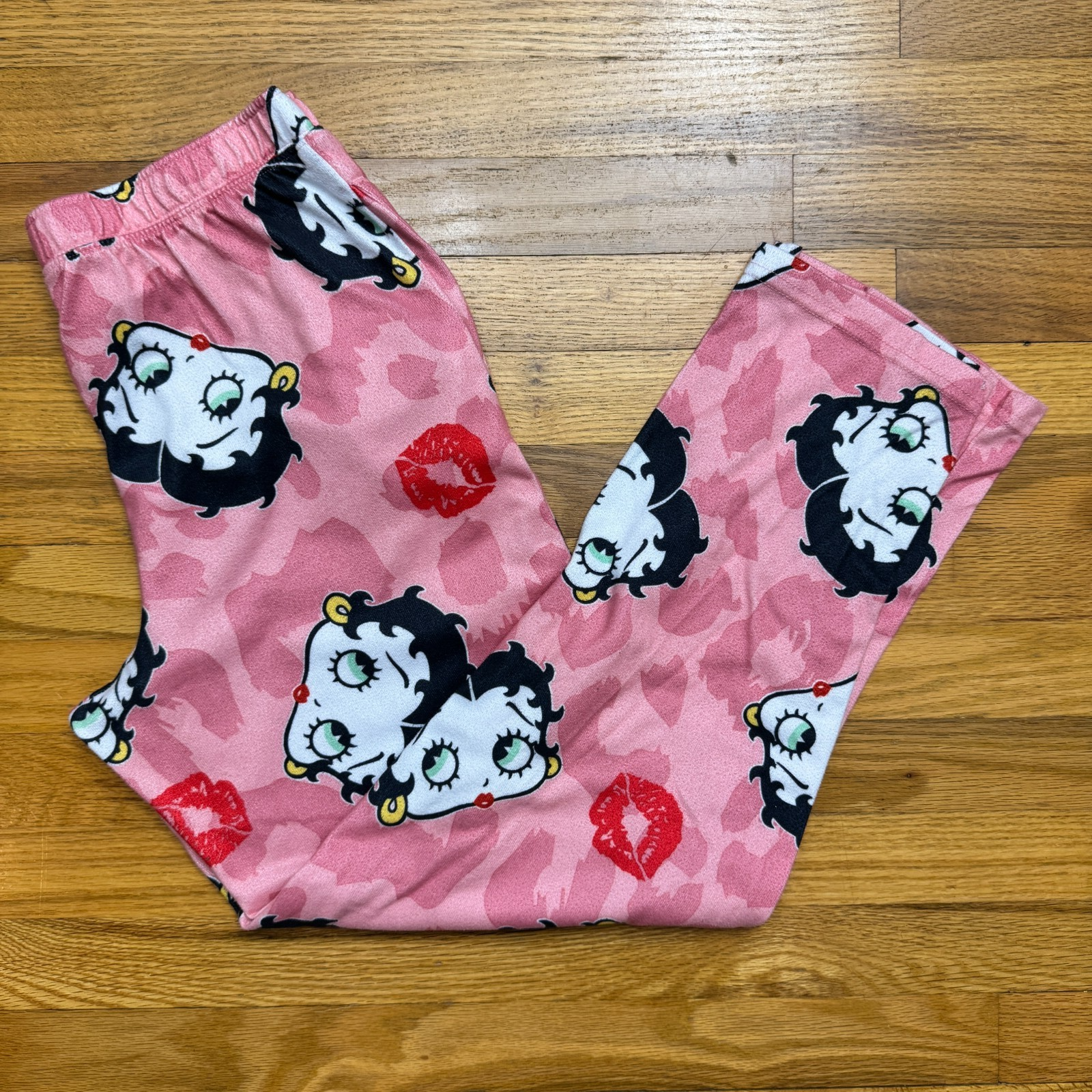 Betty Boop Women's Lounge Pants Pajamas Pink Kisses Casual Sleepwear Small 4/6 — photo 1