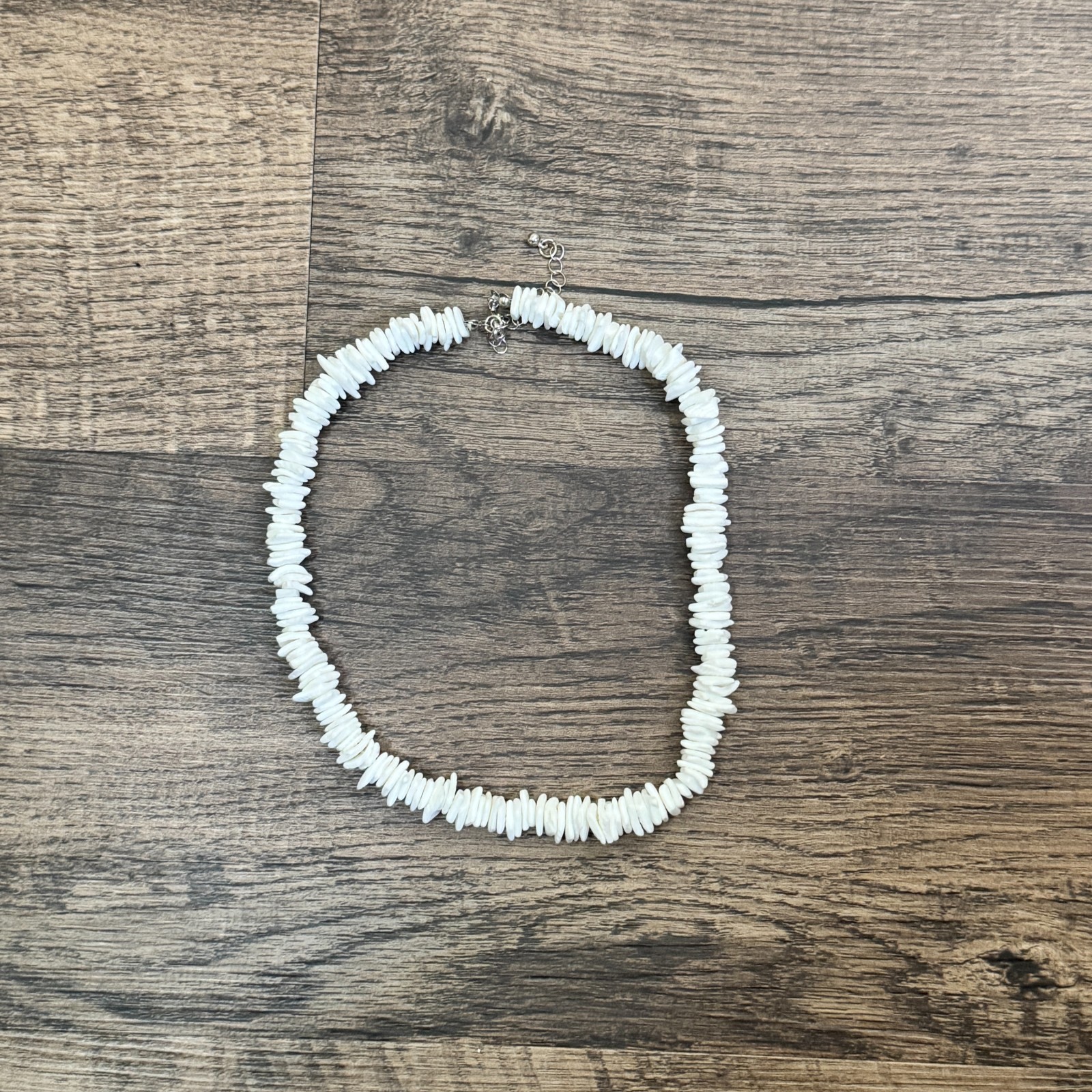 Genuine Puka Shell Necklace - 18", White, Seashell, Hawaiian Surfer Style — photo 1