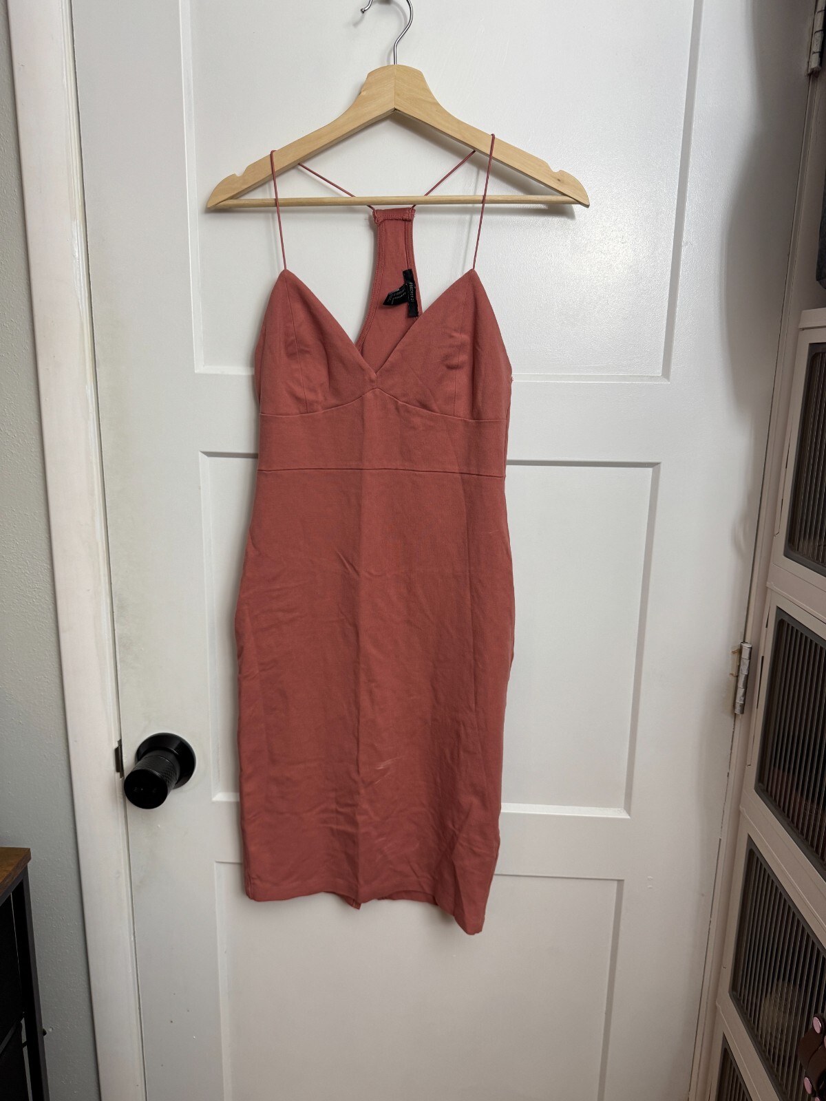 Forever 21 Dusty Pink Mauve Mini Dress Preppy Sleeveless Womens  Medium Bodycon — photo 1