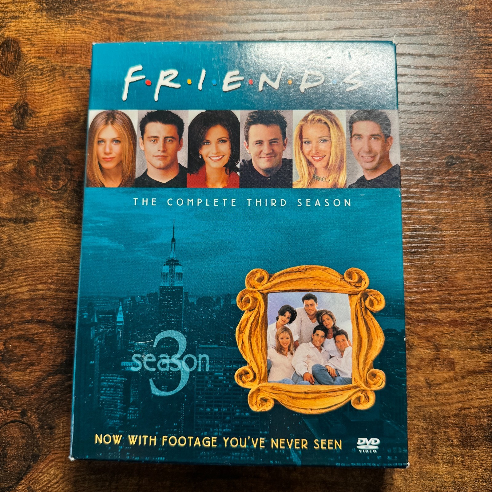 Friends - The Complete Third Season (DVD, 2005, 4-Disc Set) Season 3 — photo 1