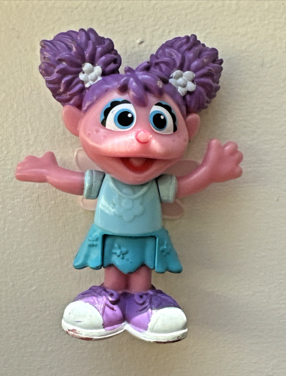 Sesame Street Neighborhood Friends Abby 2.75" Poseable Wings — photo 1