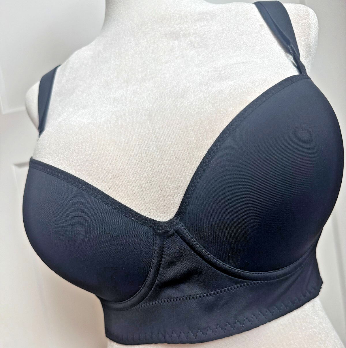 Back Smoothing Push-Up Bra, Wide Band Bras for Back Fat - Color Black — photo 1