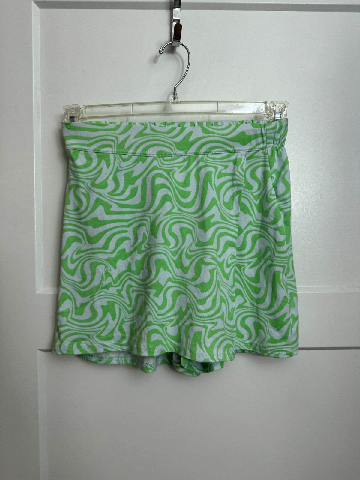 Skort Skirt Shorts  Green Medium Trippy Pattern Coquette Preppy — photo 1