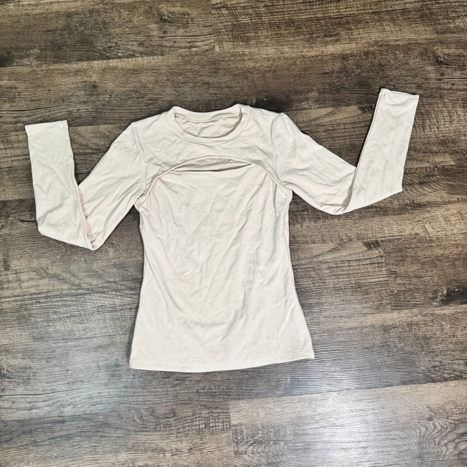 Klassy Network Long Sleeve Beige Medium Women's Top Stretch No Pads Included — photo 1