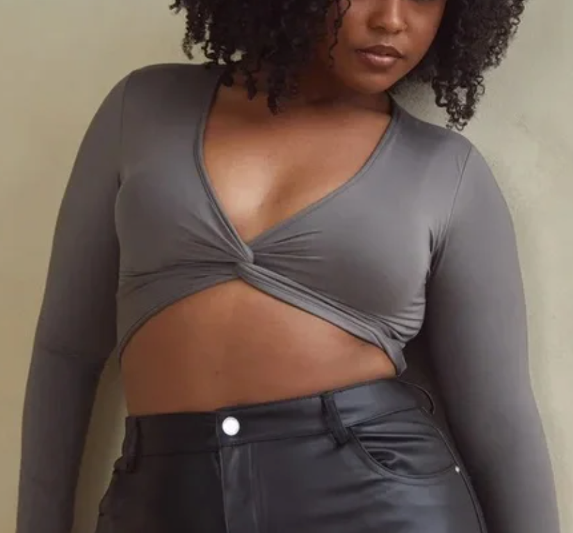 Klassy Network Women's Long Sleeve Top Medium Gray V Neck Cropped Crop Top Sexy — photo 1