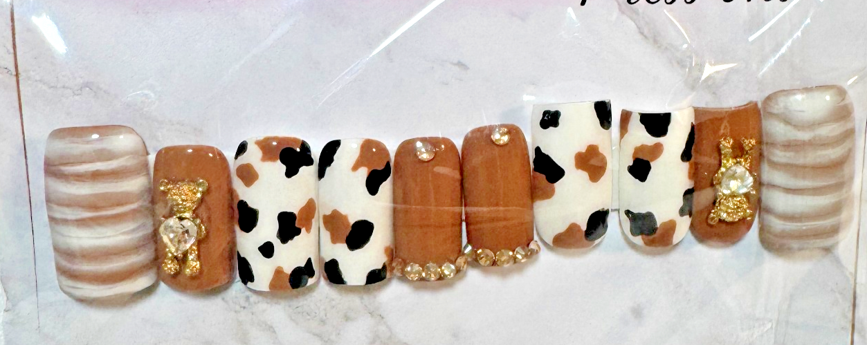 Press On Nails Medium Square Cow Hide Neutrals Bear Jewelry Nails Fancy — photo 1