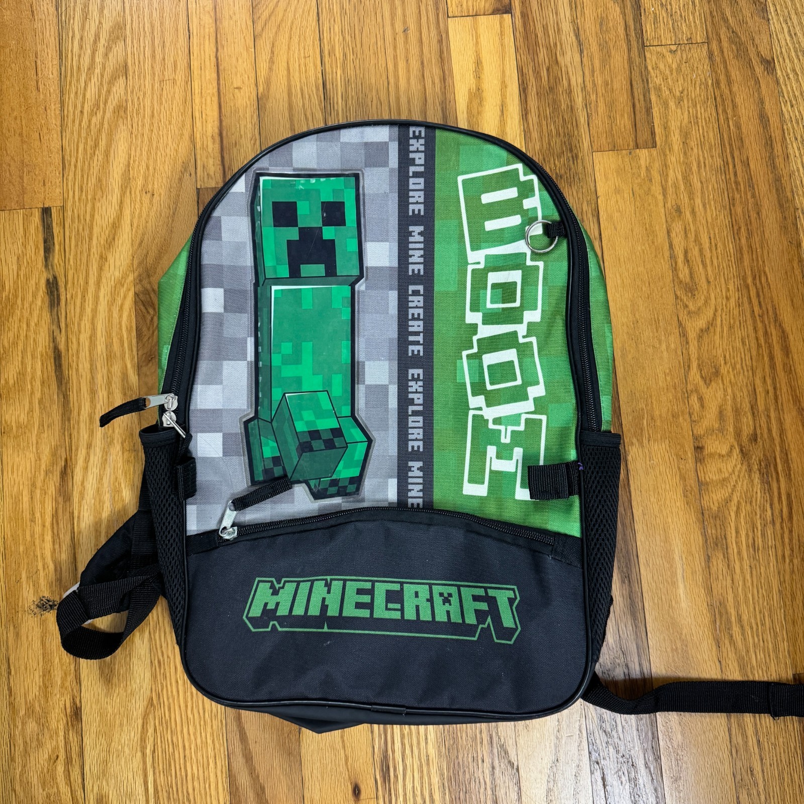 Minecraft Boys 17in School Laptop Backpack Bookbag Bag Videogame for Boys — photo 1