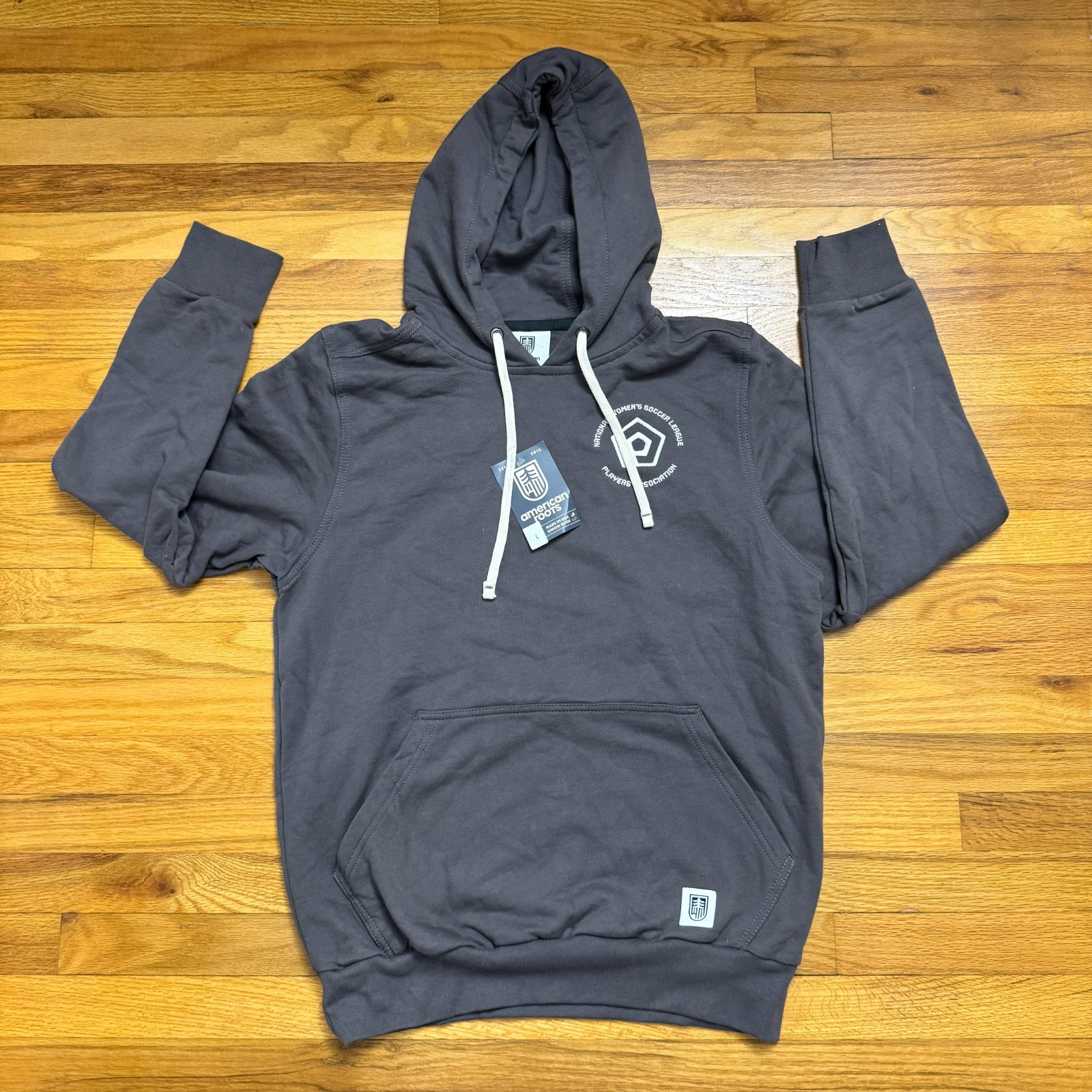 NWT American Roots Hoodie National Women Soccer League Large Gray — photo 1